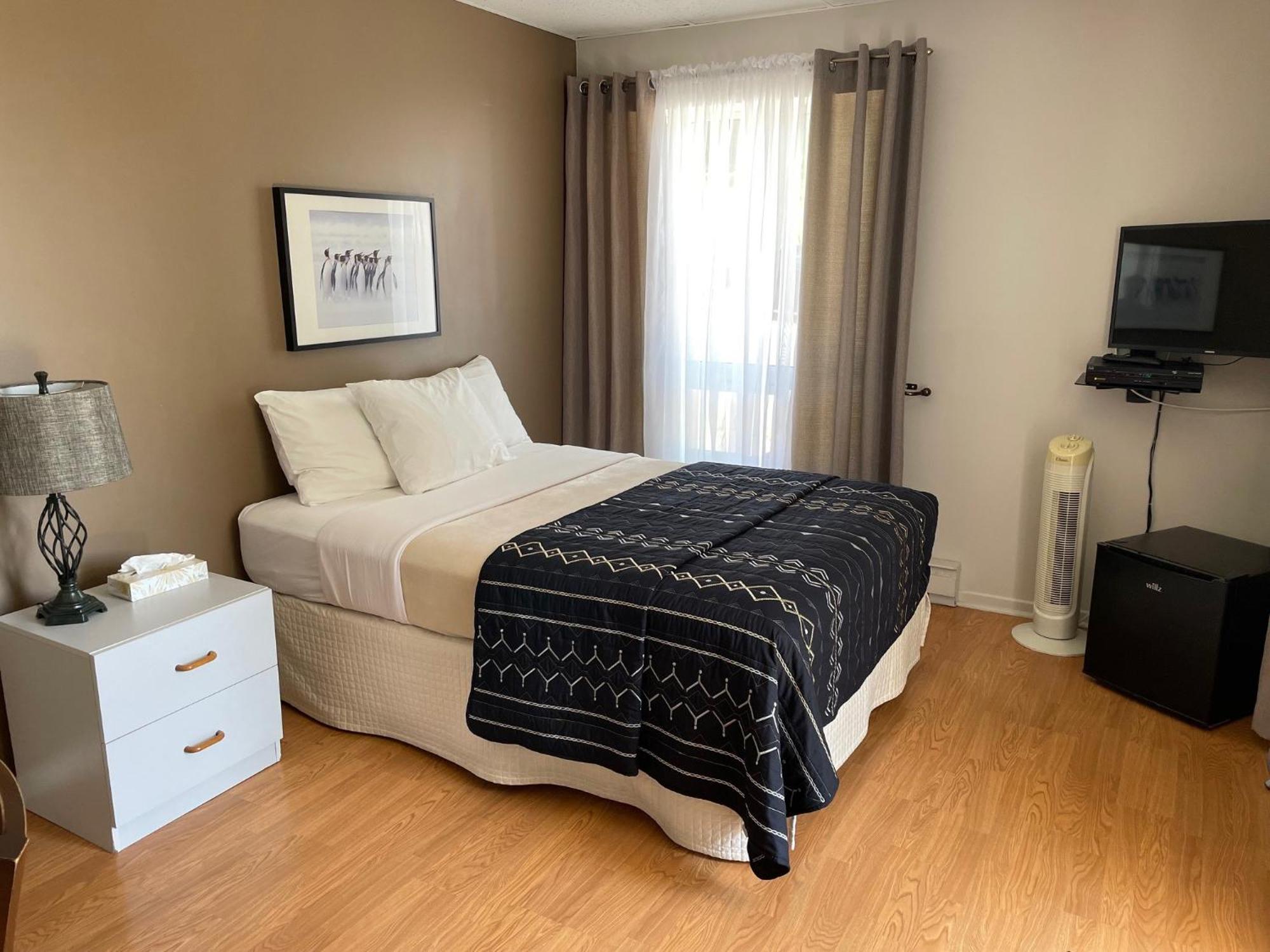 Hotel Le Pionnier Tadoussac Kültér fotó