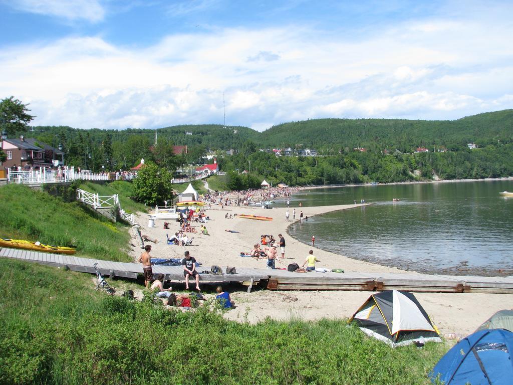 Hotel Le Pionnier Tadoussac Kültér fotó