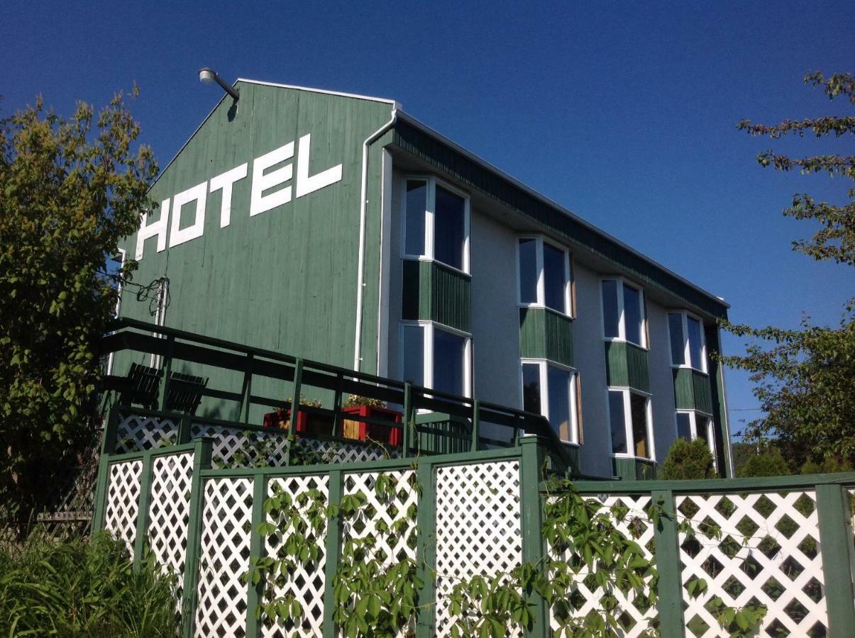 Hotel Le Pionnier Tadoussac Kültér fotó