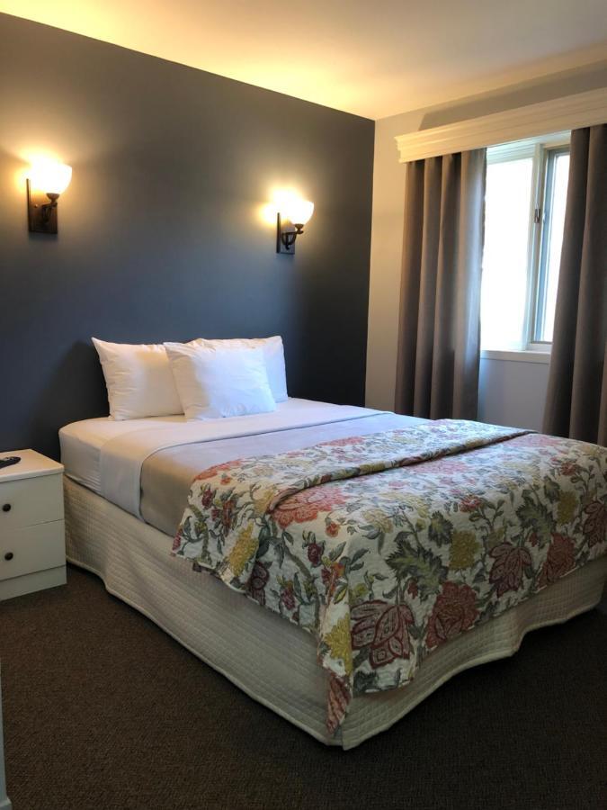 Hotel Le Pionnier Tadoussac Kültér fotó